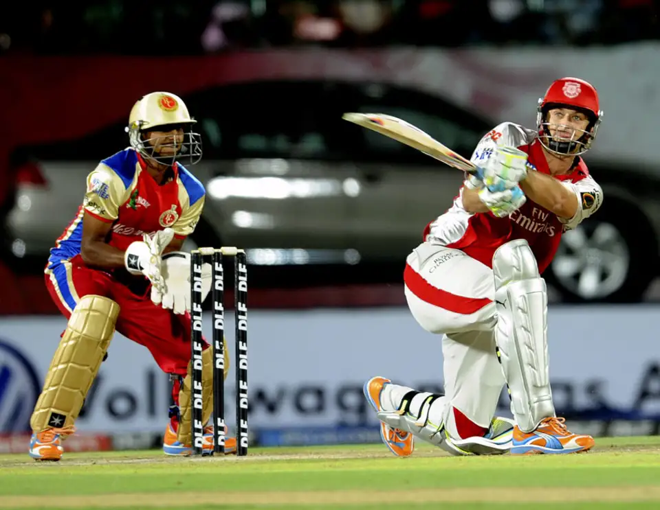 Adam Gilchrist slog sweeps to Score his IPL Ton Adam Gilchrist slog sweeps to Score his IPL Ton